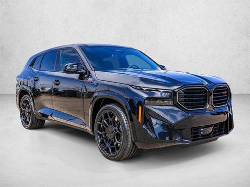 Black Sapphire Metallic 2026 BMW XM Label