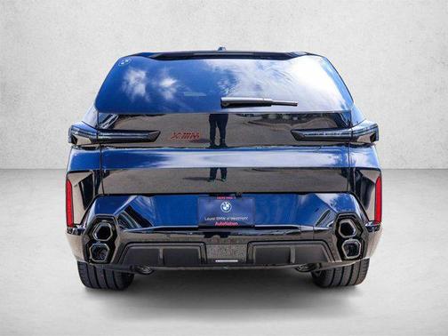 Black Sapphire Metallic 2026 BMW XM Label
