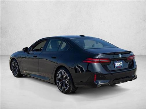 Black Sapphire Metallic 2026 BMW 550e xDrive