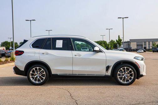 2025 BMW X5 xDrive40i