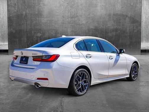 2025 BMW 330 i xDrive