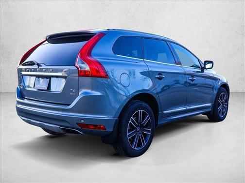 2016 Volvo XC60 T6 Drive-E Platinum