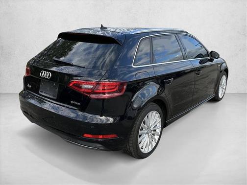 2016 Audi A3 e-tron 1.4T Tech Premium Plus