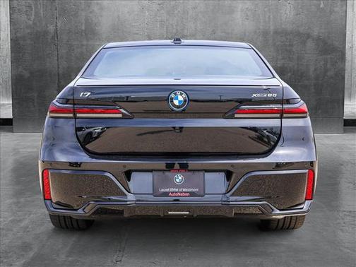 2025 BMW i7 xDrive60