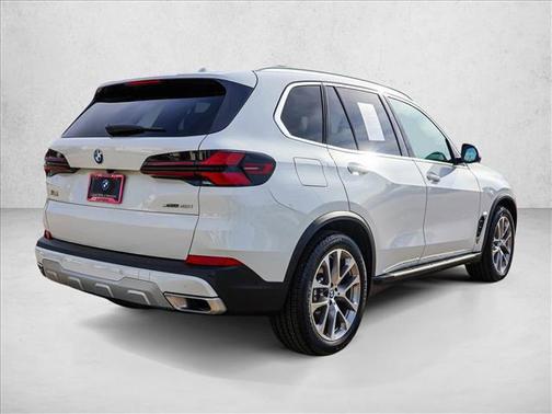 Alpine White 2026 BMW X5 xDrive40i