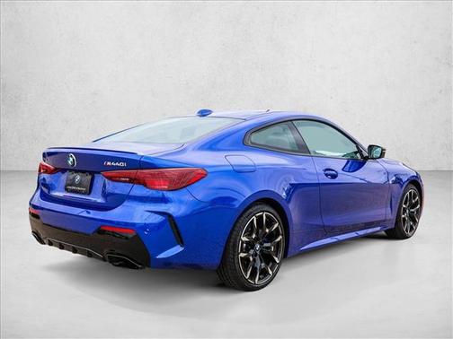 Portimao Blue Metallic 2026 BMW M440 i xDrive
