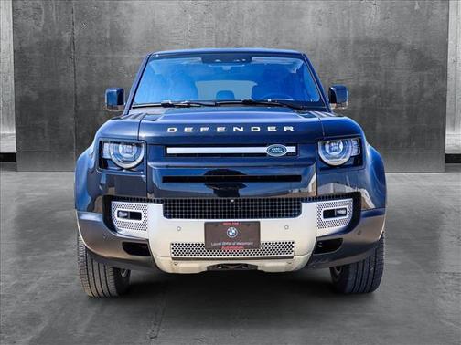 2020 Land Rover Defender 110 SE