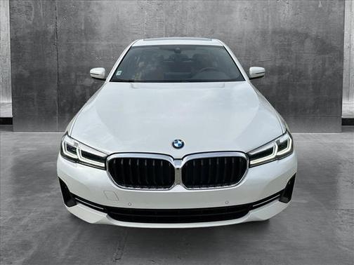 2022 BMW 530 i xDrive