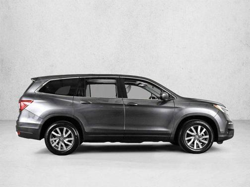 Modern Steel Metallic 2019 Honda Pilot EX-L