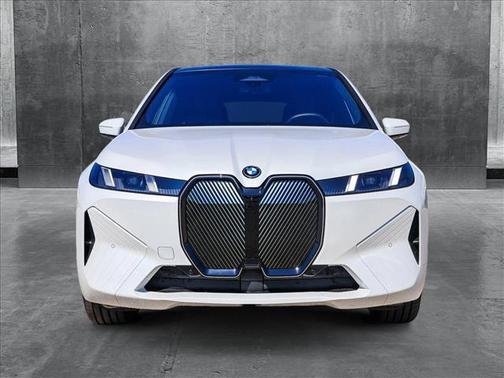 2026 BMW iX xDrive60