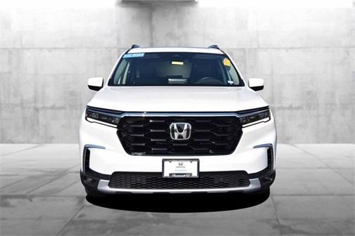 2023 Honda Pilot Touring 8-Passenger