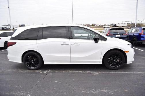 2024 Honda Odyssey Sport