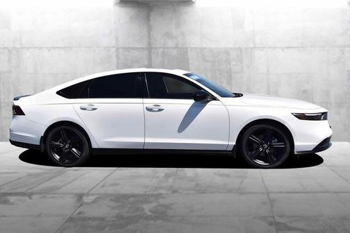 Platinum White Pearl 2024 Honda Accord Hybrid Sport-L