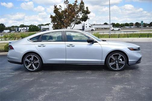 2025 Honda Accord Hybrid Base