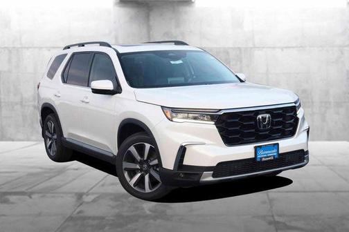 2025 Honda Pilot Touring 8-Passenger
