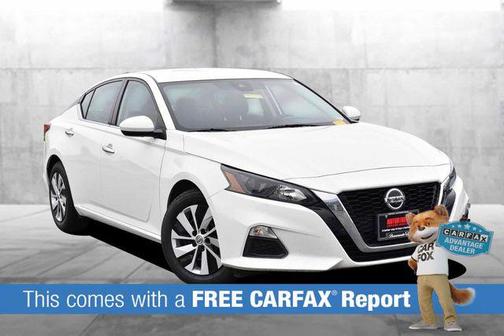 Glacier White 2022 Nissan Altima S FWD