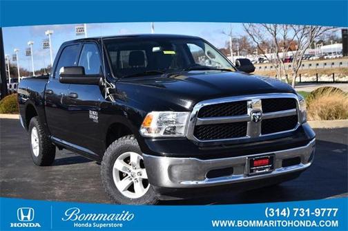 2023 RAM 1500 Classic SLT