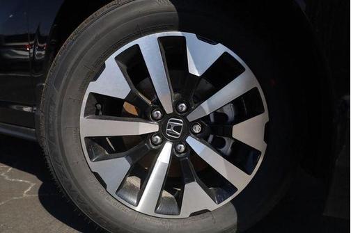 Crystal Black Pearl 2026 Honda Odyssey EX-L