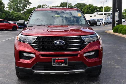 Rapid Red Metallic Tinted Clearcoat 2023 Ford Explorer XLT