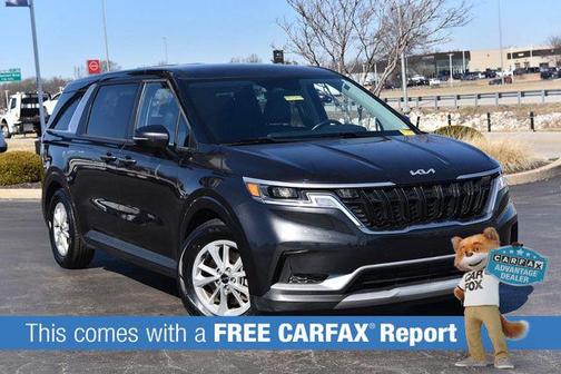 2024 Kia Carnival LX