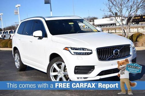 2021 Volvo XC90 T6 Momentum