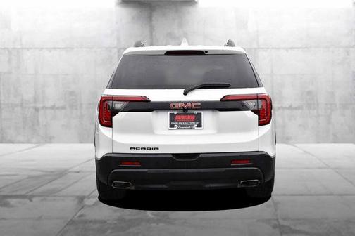 White Frost Tricoat 2023 GMC Acadia FWD SLT