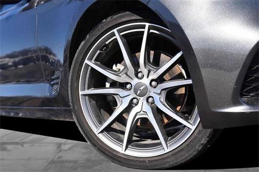 2023 Genesis G70 2.0T AWD