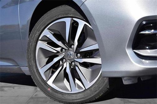 2019 Honda Accord Hybrid Touring