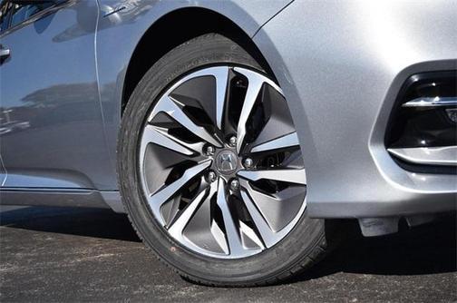 2019 Honda Accord Hybrid Touring