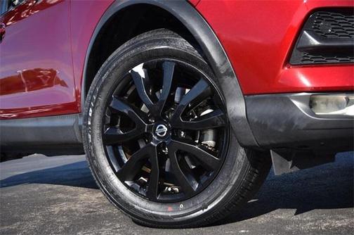 2022 Nissan Rogue Sport SV