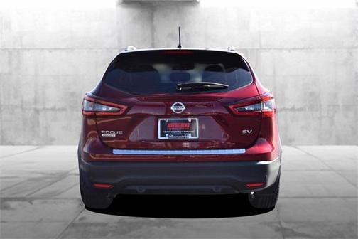 2022 Nissan Rogue Sport SV