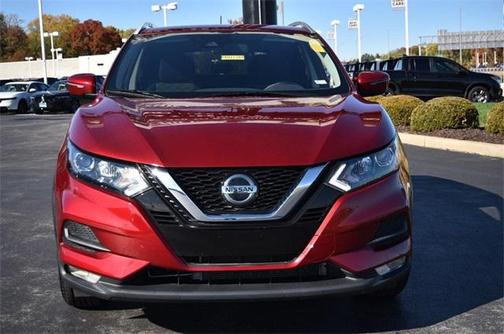 2022 Nissan Rogue Sport SV