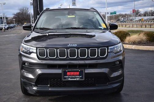 2022 Jeep Compass Latitude Lux