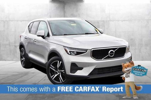 2023 Volvo XC40 B5 Core