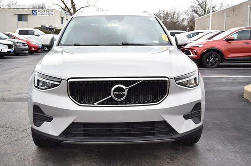 2023 Volvo XC40 B5 Core