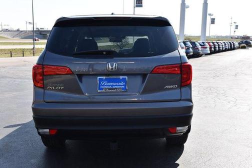 Modern Steel Metallic 2016 Honda Pilot EX-L
