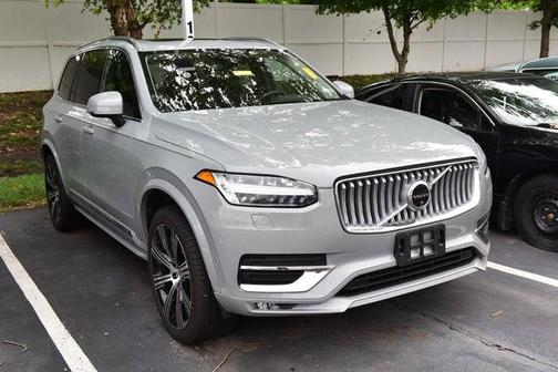 Vapour Grey Metallic 2025 Volvo XC90 B6 Plus 7-Seater