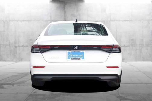 Platinum 2026 Honda Accord SE