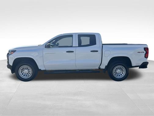 2023 Chevrolet Colorado WT