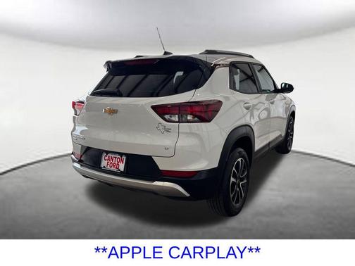 Summit White 2025 Chevrolet Trailblazer LT