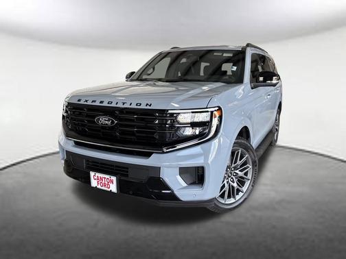 Glacier Gray Metallic Tri-Coat 2026 Ford Expedition Platinum SUV