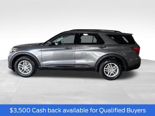 Carbonized Gray Metallic 2026 Ford Explorer Active w/200A Pkg
