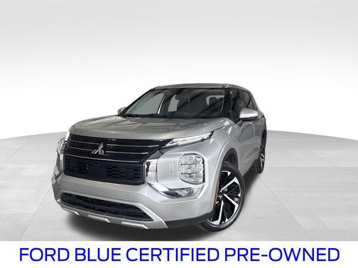 2024 Mitsubishi Outlander SE Black Edition w/Pano Roof S-AWC