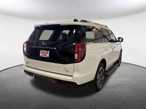 2026 Ford Expedition King Ranch