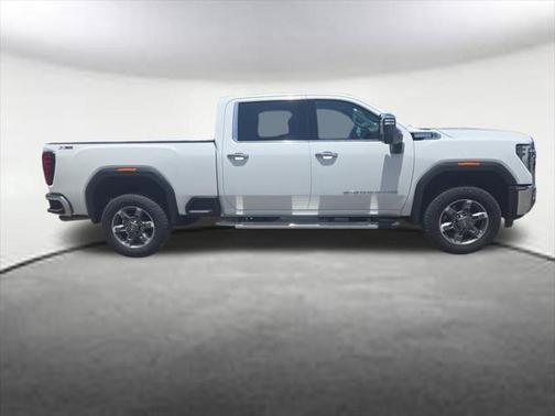 2025 GMC Sierra 2500 SLT