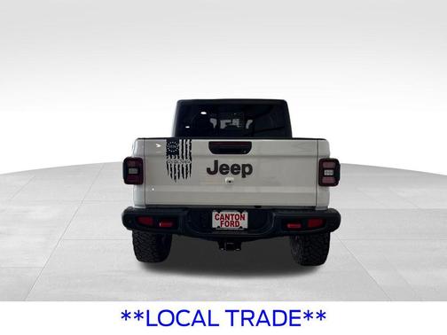 Bright White Clearcoat 2023 Jeep Gladiator Rubicon