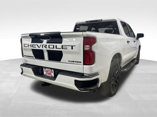2020 Chevrolet Silverado 1500 Custom