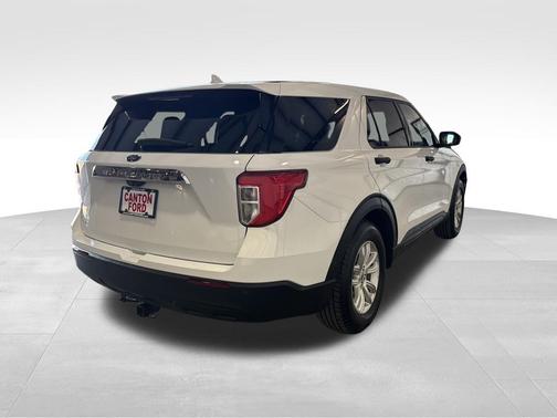 2020 Ford Explorer Base