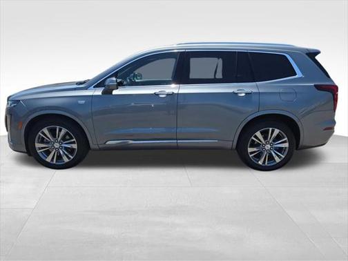 2022 Cadillac XT6 Premium Luxury FWD