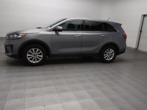 Everlasting Silver 2020 Kia Sorento LX